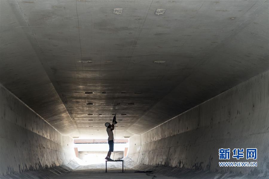 (經濟)(2)新建福廈鐵路制梁忙